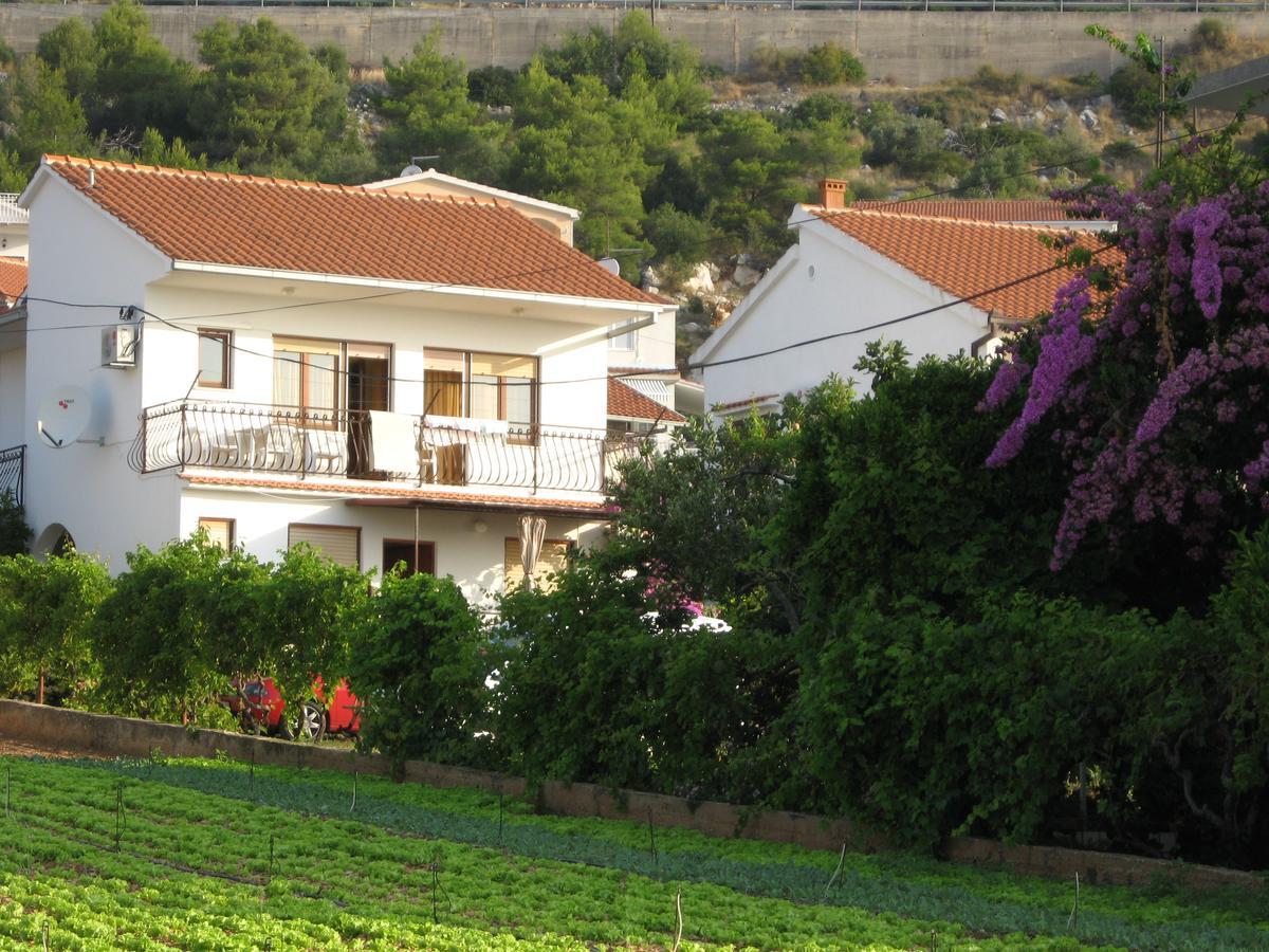 Apartments Stanko Trogir Eksteriør bilde